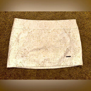 NWT Abercrombie White and Gold Jacquard Mini Skirt